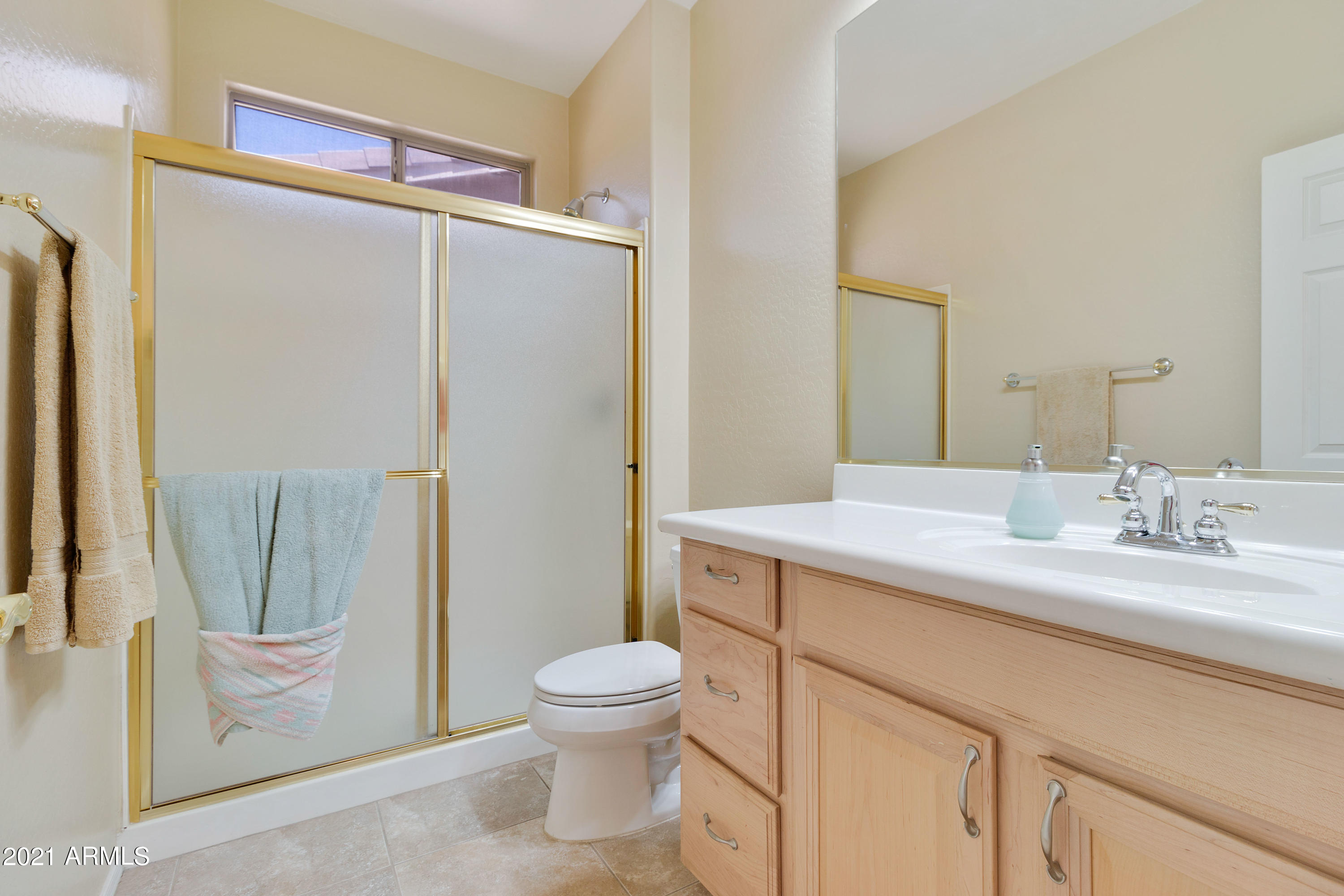 42504 Abbey Road Maricopa, AZ 85138 - Photo 25 of 58 Bathroom