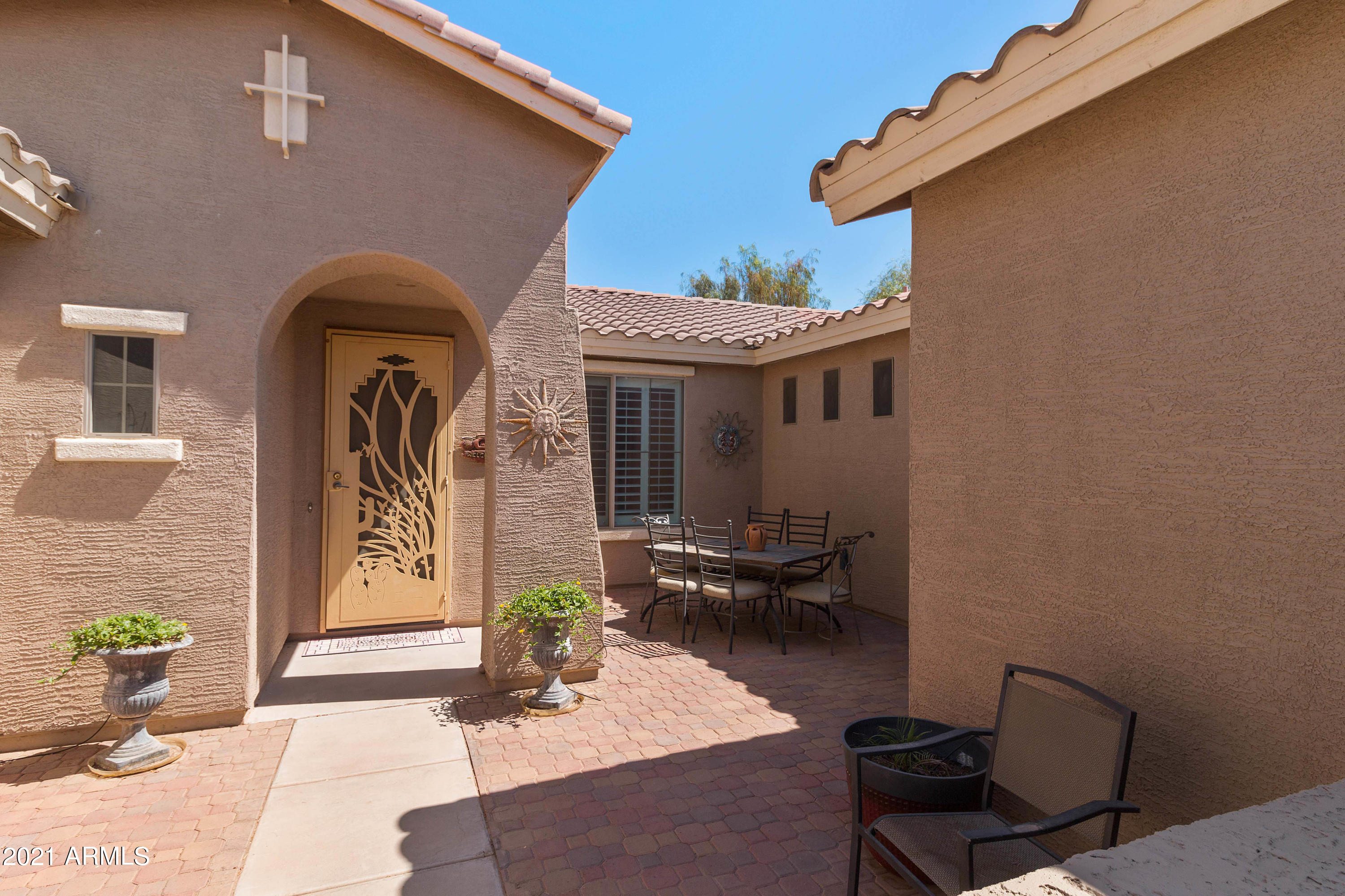 42504 Abbey Road Maricopa, AZ 85138 - Photo 3 of 58 Entrance