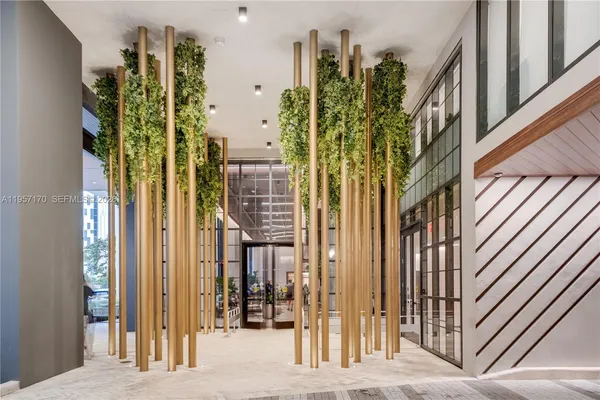 $2,680 | 159 Northeast 6th Street, Unit 3310, Miami, FL 33132