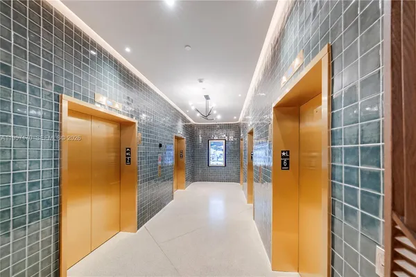 $2,680 | 159 Northeast 6th Street, Unit 3310, Miami, FL 33132