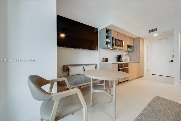 $2,680 | 159 Northeast 6th Street, Unit 3310, Miami, FL 33132