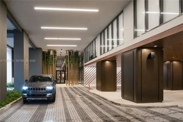 $2,680 | 159 Northeast 6th Street, Unit 3310, Miami, FL 33132