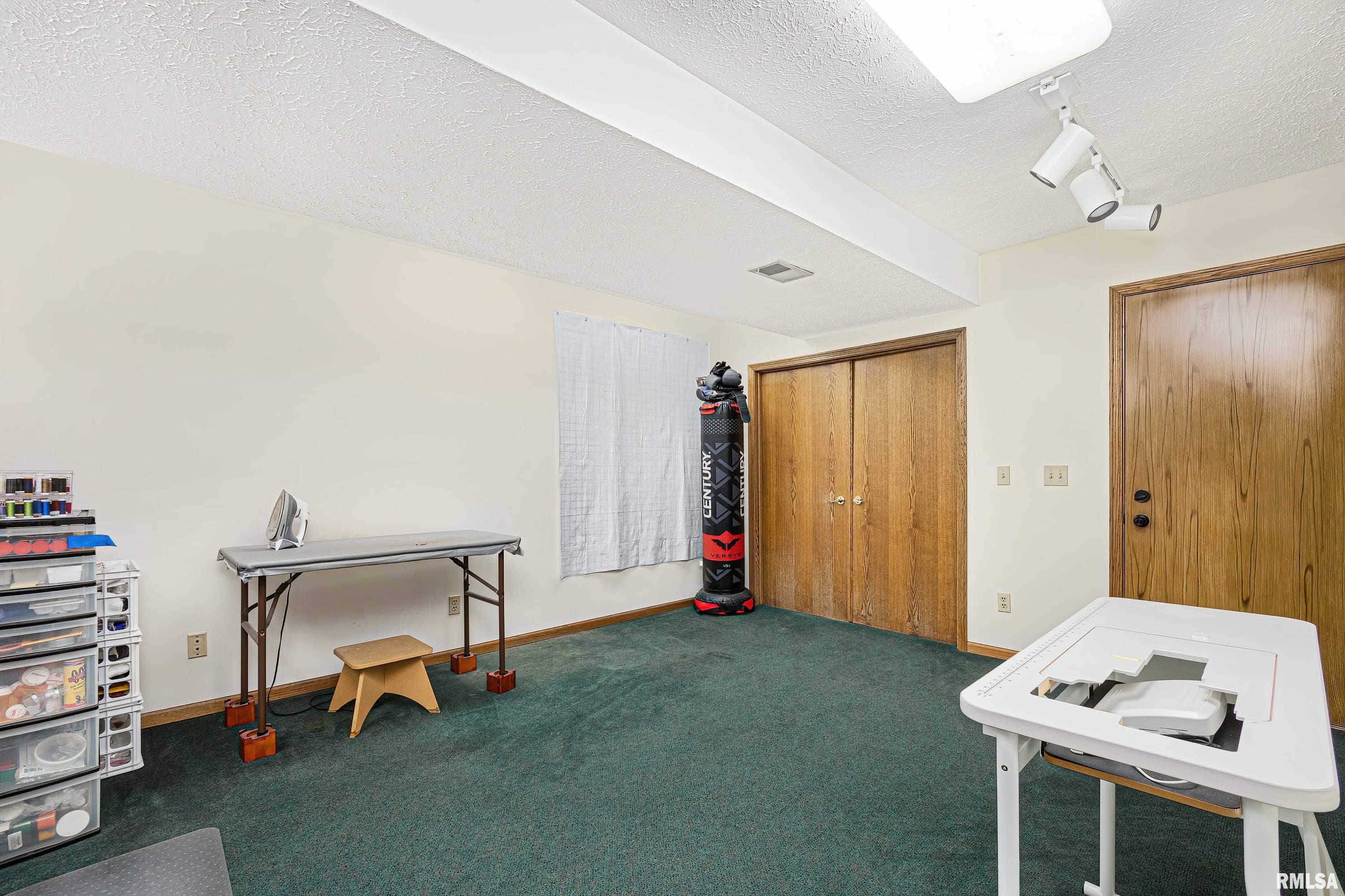 3035 Quail Ridge Road Bettendorf, IA 52722 - Photo 29 of 53 Gallery Image 29