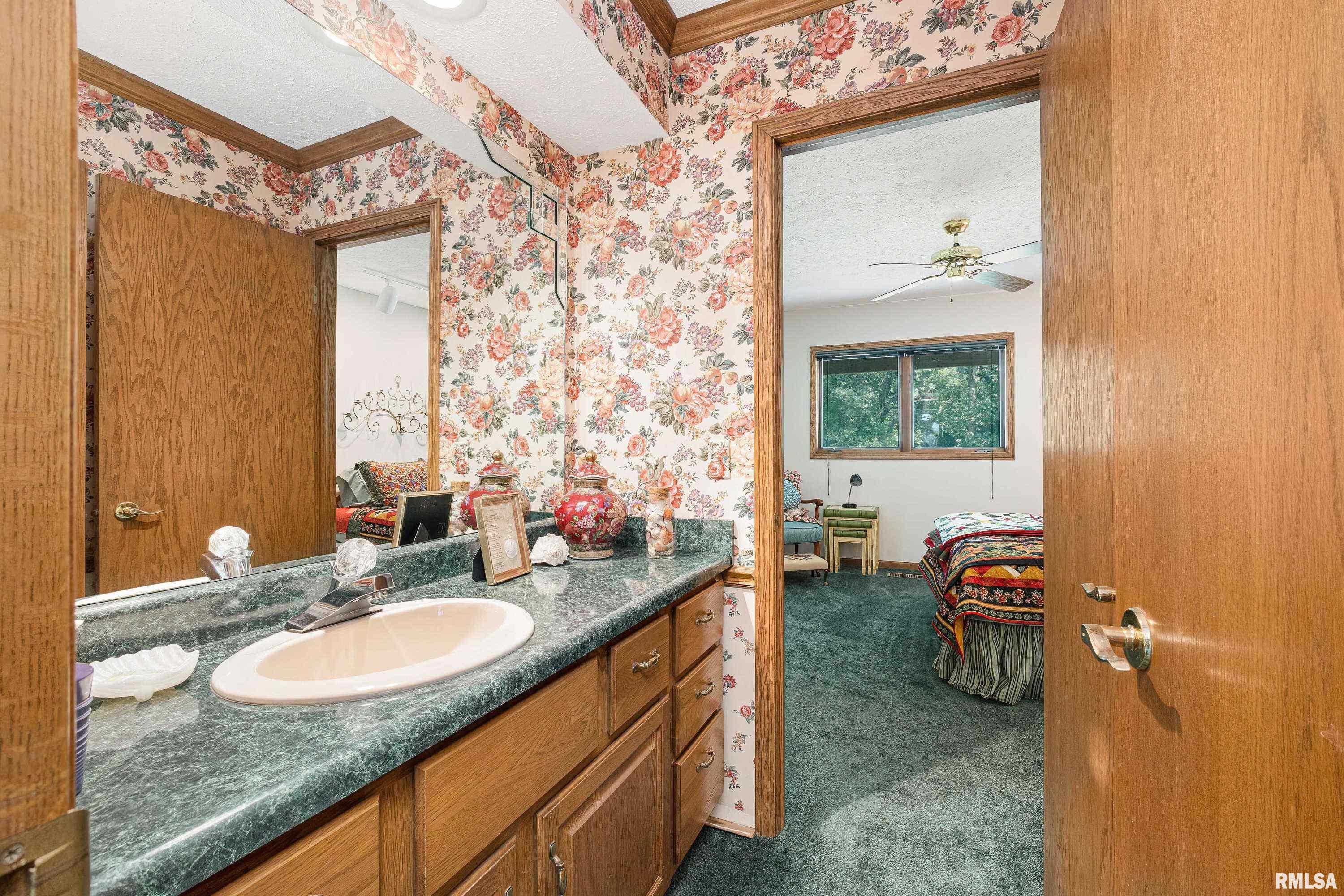 3035 Quail Ridge Road Bettendorf, IA 52722 - Photo 35 of 53 Gallery Image 35