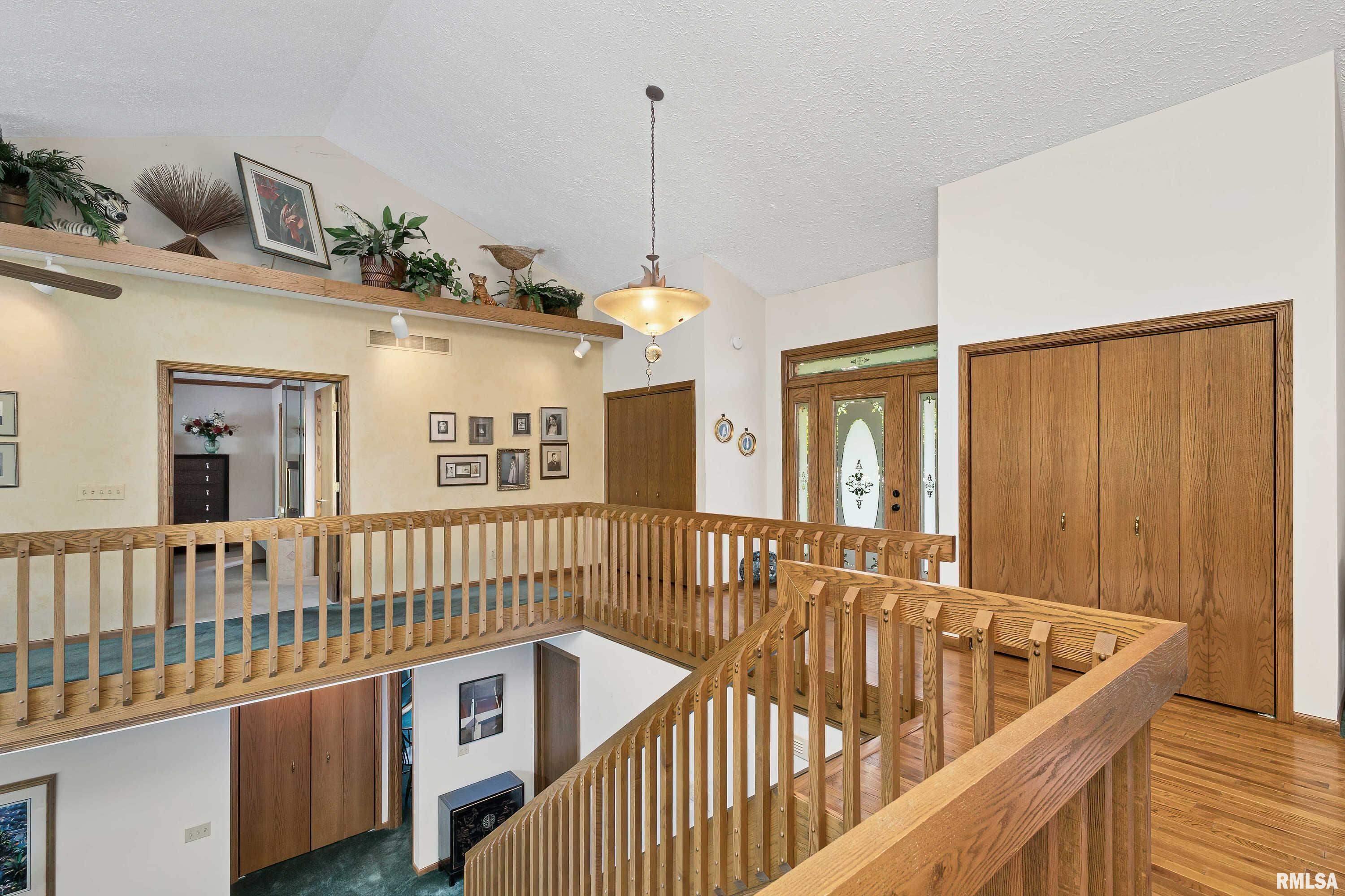 3035 Quail Ridge Road Bettendorf, IA 52722 - Photo 6 of 53 Gallery Image 6