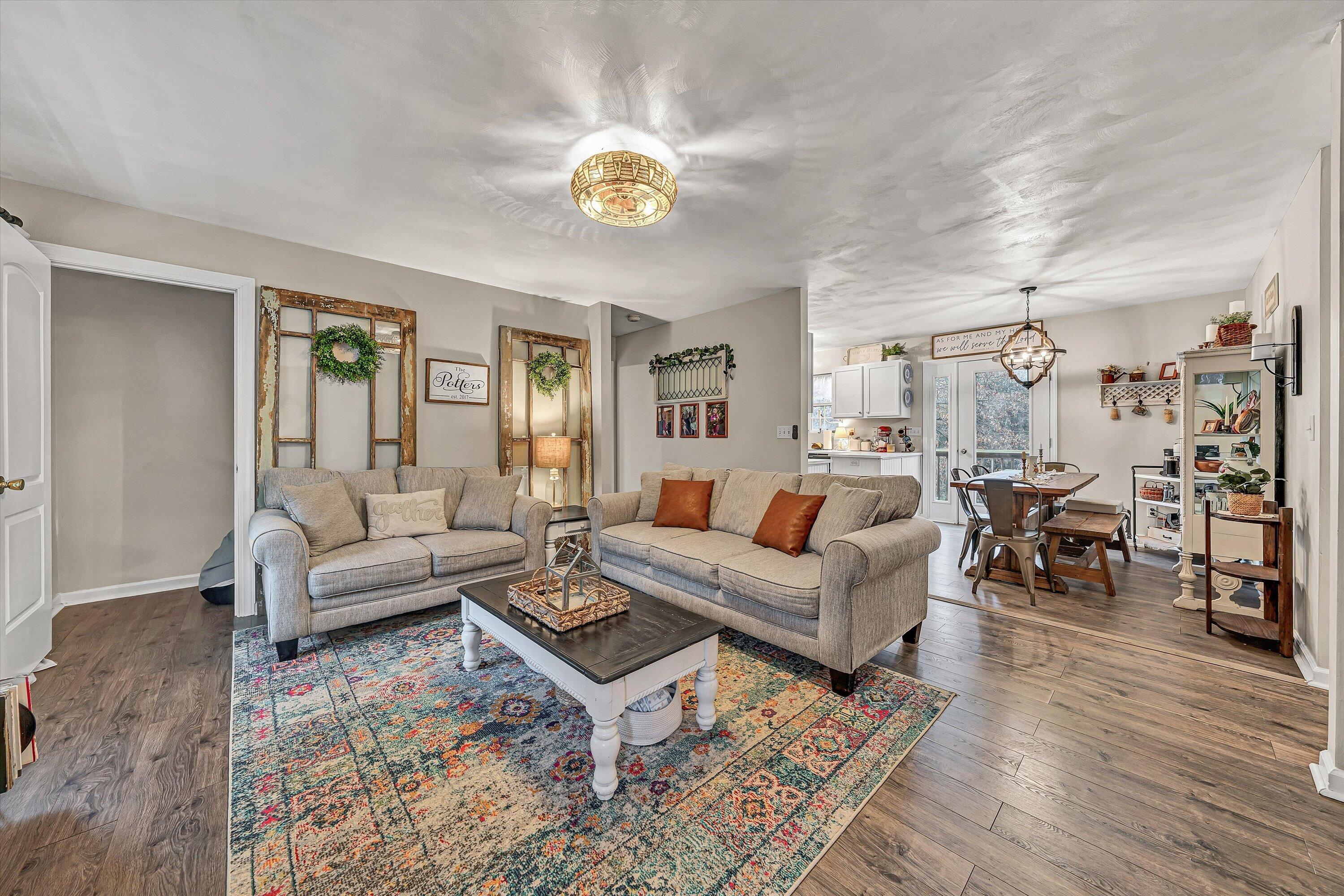 1328 Morewood Road Hardy, VA 24101 - Photo 5 of 34 04-DSC00001