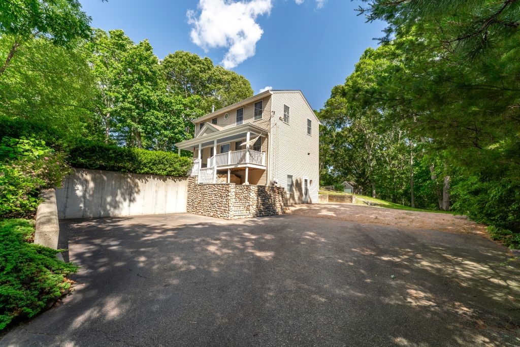 11 Sylvan Lane Westerly, RI 02891 - Photo 8 of 43