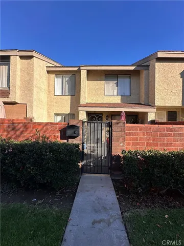 $3,200 | 957 South Landmark Lane, Anaheim, CA 92802