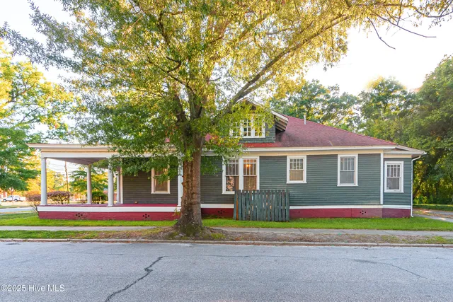 $220,000 | 109 Bragg Street Northeast, Wilson, NC 27893