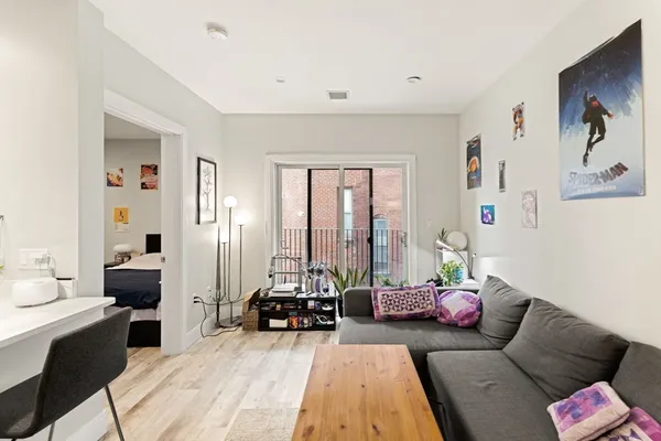 $3,195 | 1457 Tremont Street, Unit 210, Boston, MA 02120