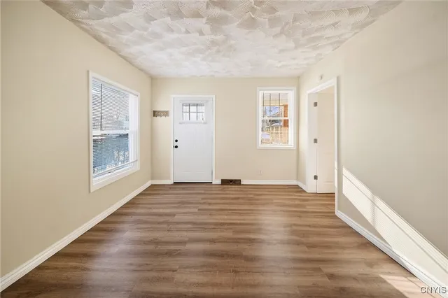 $124,900 | 204 Davis Street, Syracuse, NY 13204
