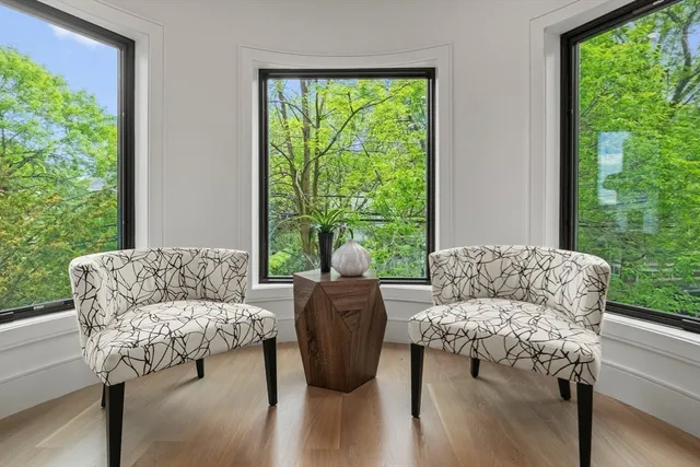 $3,100,000 | 116 Thorndike Street, Unit 2, Brookline, MA 02446