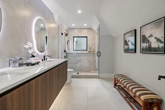 $3,100,000 | 116 Thorndike Street, Unit 2, Brookline, MA 02446