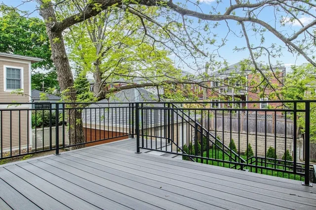 $3,100,000 | 116 Thorndike Street, Unit 2, Brookline, MA 02446