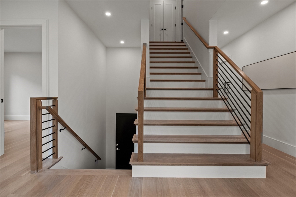 116 Thorndike Street, Unit 2 Brookline, MA 02446 - Photo 9 of 40