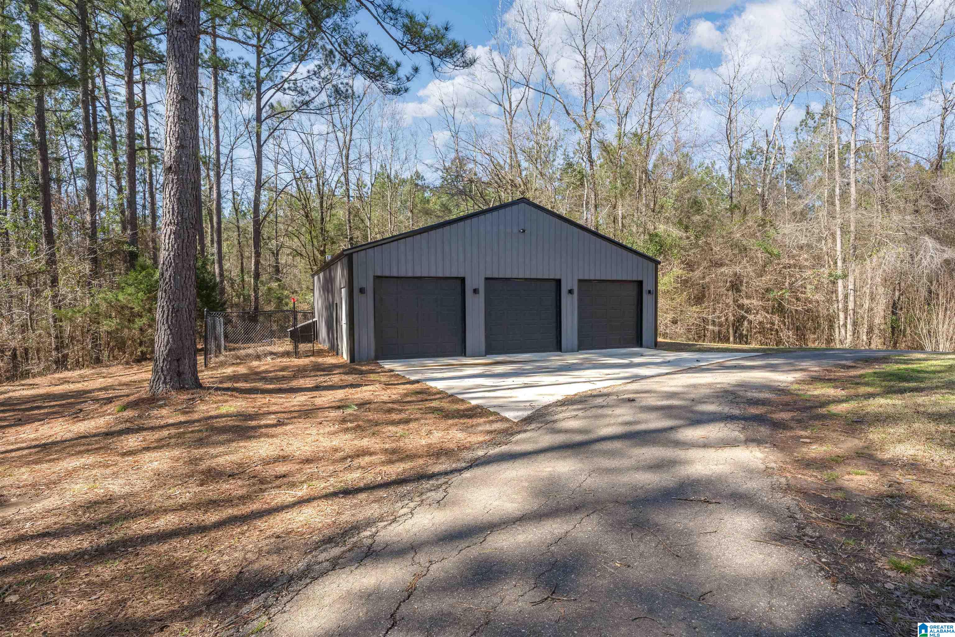 12371 Slayton Road Duncanville, AL 35456 - Photo 59 of 81