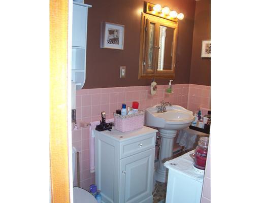 374 Kennebec Road Hampden, ME 04444 - Photo 13 of 16 Bathroom.