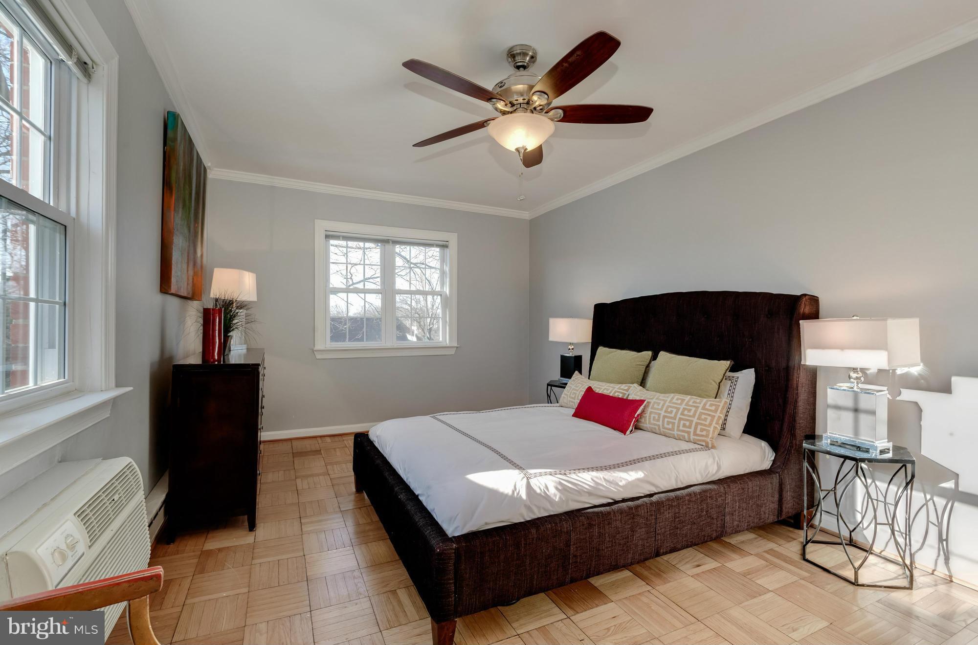 3214 Gunston Road Alexandria, VA 22302 - Photo 11 of 19 Bedroom (Master)