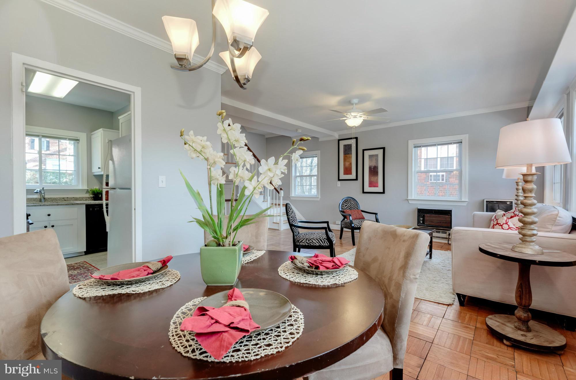 3214 Gunston Road Alexandria, VA 22302 - Photo 7 of 19 Dining Room