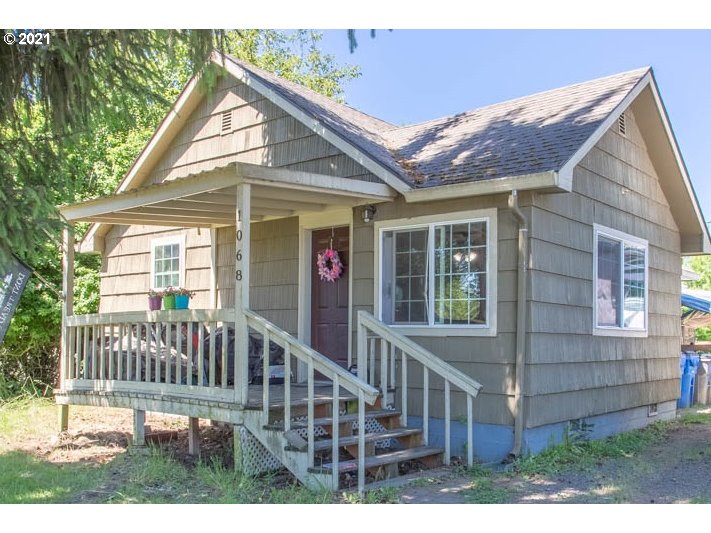 1068 South Hillhurst Road Ridgefield, WA 98642 - Photo 1 of 24