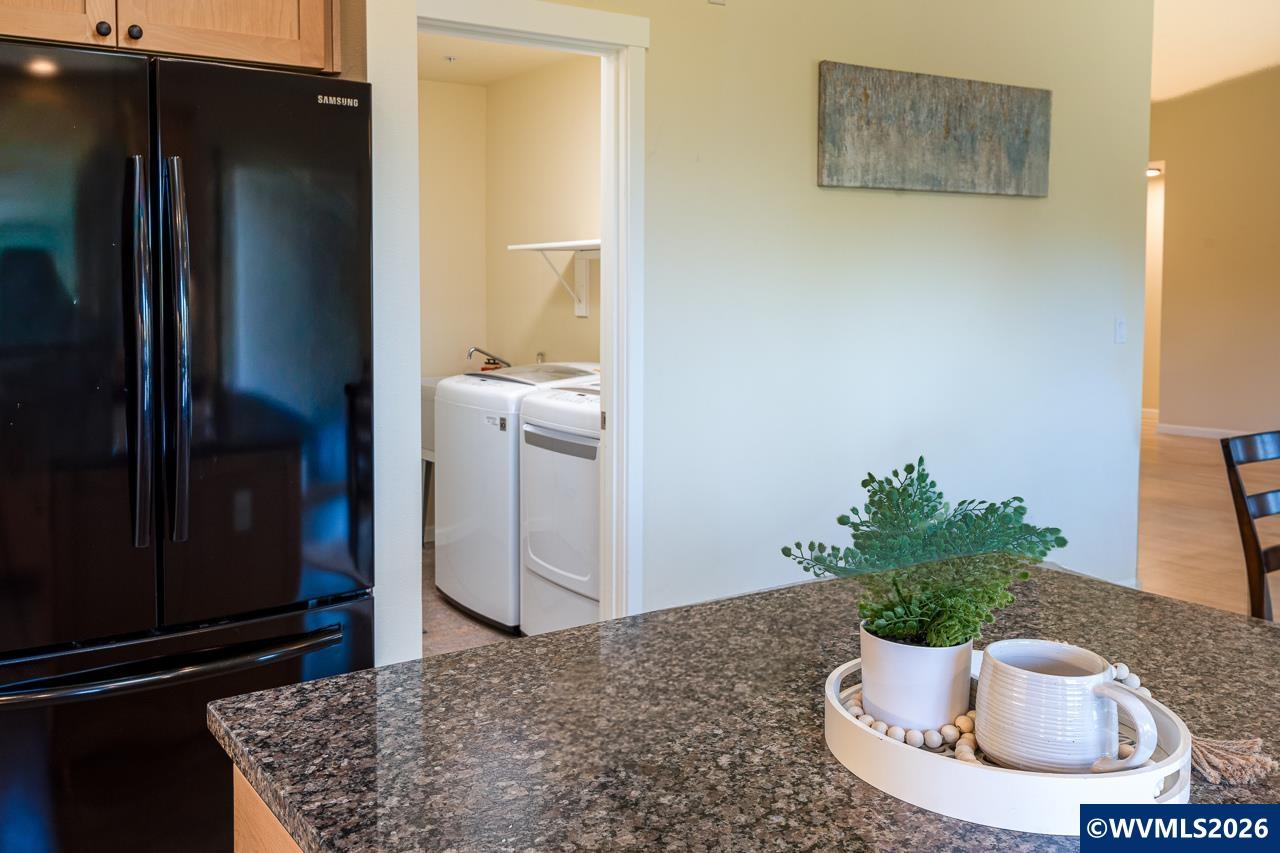 2501 Southwest Wolverine Drive Corvallis, OR 97333 - Photo 14 of 38