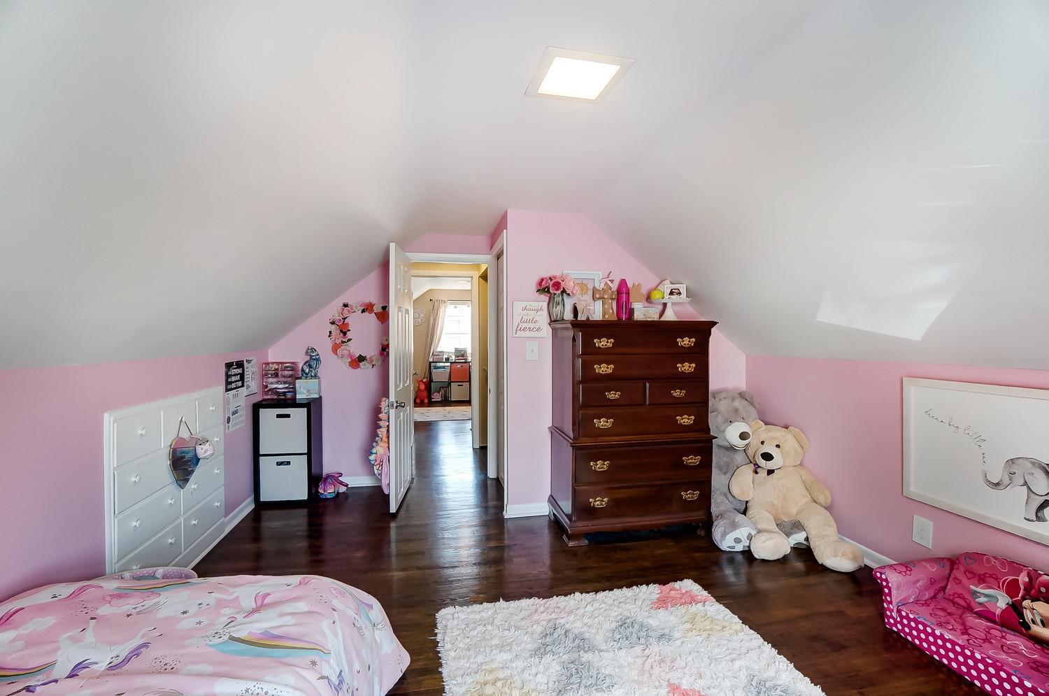 2238 Hunt Road Reading, OH 45215 - Photo 22 of 41