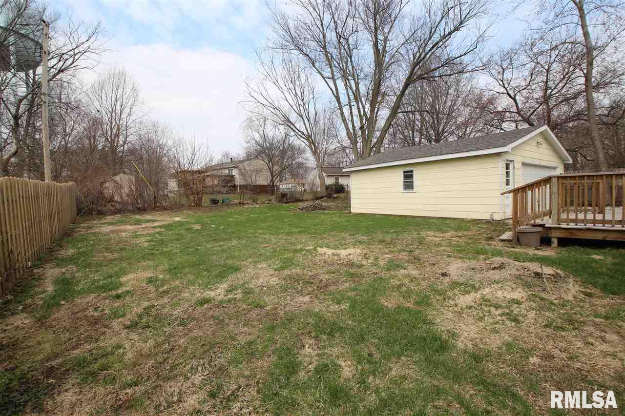 129 Briargate Road Washington, IL 61571 - Photo 32 of 36 Gallery Image 32