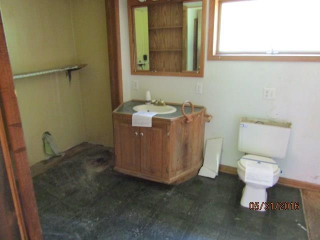 1523 Sugar Loaf Road Markleysburg, PA 15459 - Photo 2 of 14