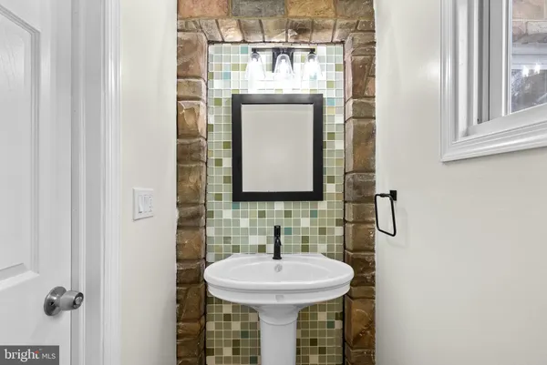 $3,500 | 5520 Thomas Avenue, Baltimore, MD 21227