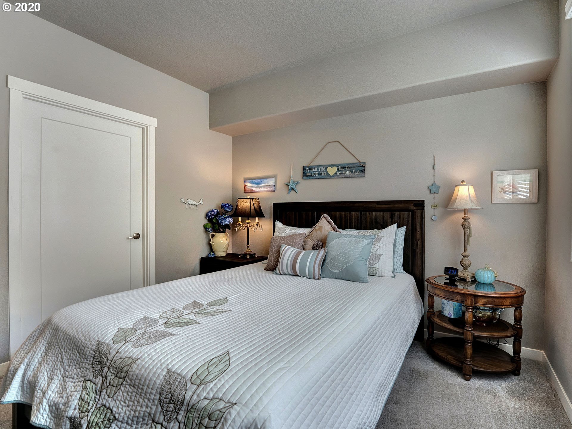 17124 Southwest Appledale Road Beaverton, OR 97007 - Photo 8 of 29 Gallery Image 8