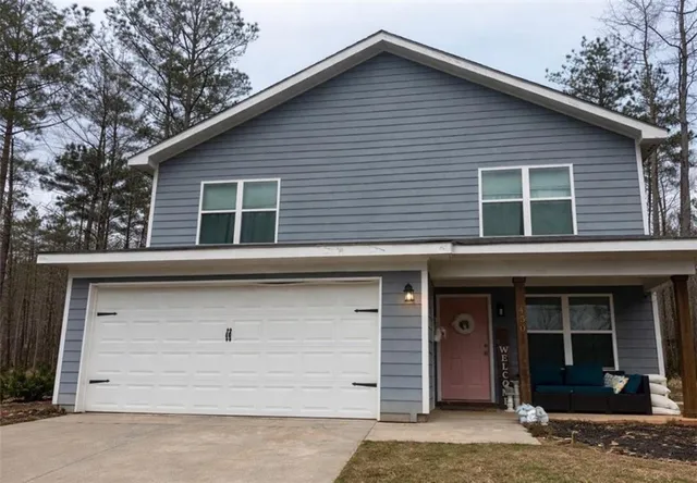 $300,000 | 450 Candlestick Drive, Hull, GA 30646