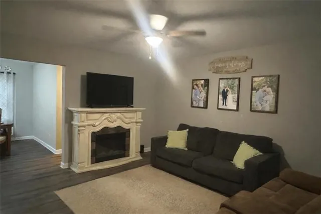 $300,000 | 450 Candlestick Drive, Hull, GA 30646