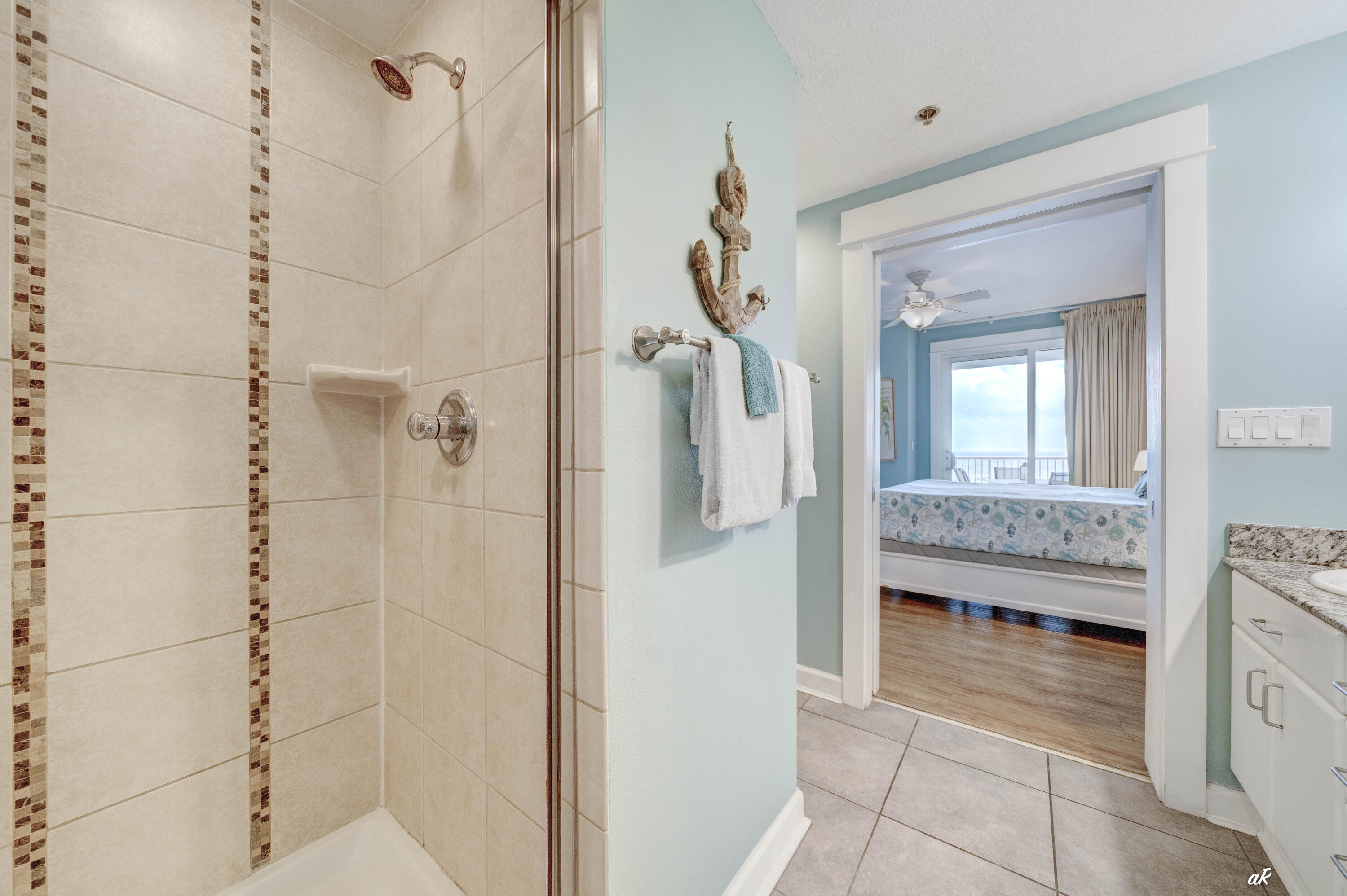 11807 Front Beach Road, Unit 1605 Panama City Beach, FL 32407 - Photo 24 of 53 Main Bathroom-4