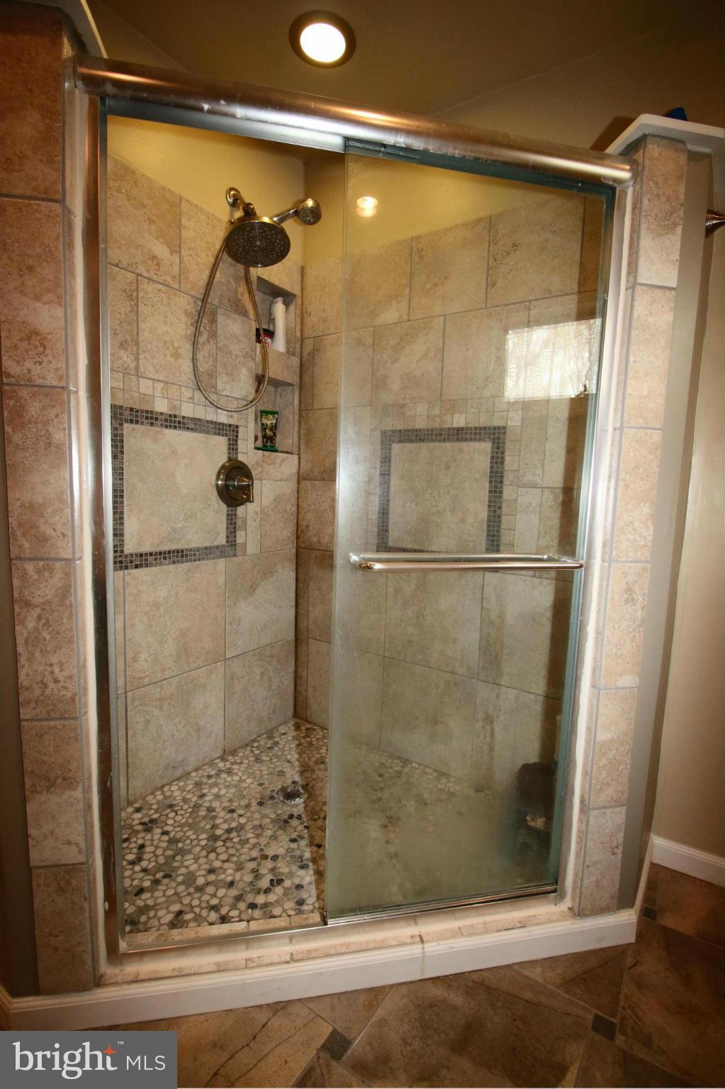 12821 Westside Road Manassas, VA 20112 - Photo 15 of 27 Bath (Master)