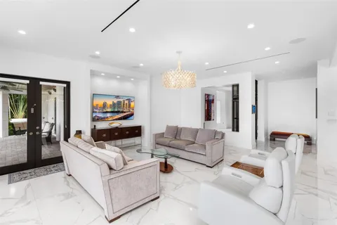 $8,750,000 | 797 Middle River Drive, Fort Lauderdale, FL 33304