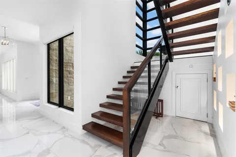 $8,750,000 | 797 Middle River Drive, Fort Lauderdale, FL 33304