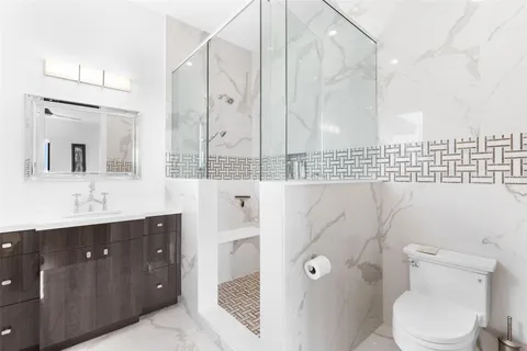 $8,750,000 | 797 Middle River Drive, Fort Lauderdale, FL 33304