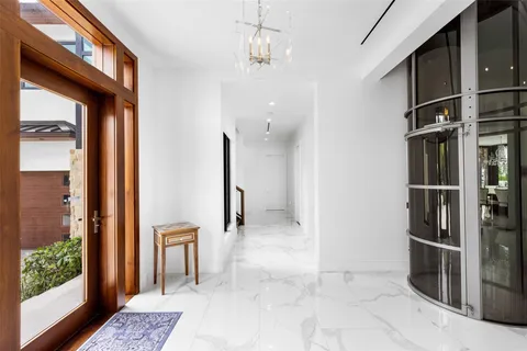 $8,750,000 | 797 Middle River Drive, Fort Lauderdale, FL 33304