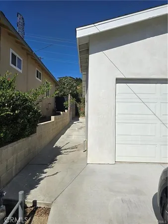 $1,995 | 213 Doncrest Street, Monterey Park, CA 91754