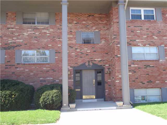 5022 Allisonville Road, Unit A Indianapolis, IN 46205 - Photo 1 of 12 Gallery Image 1