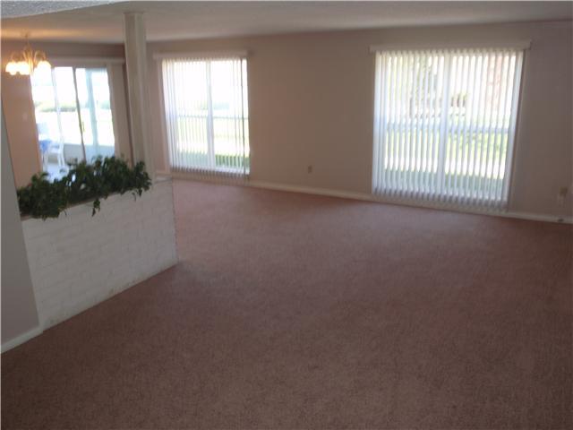 5022 Allisonville Road, Unit A Indianapolis, IN 46205 - Photo 3 of 12 Gallery Image 3