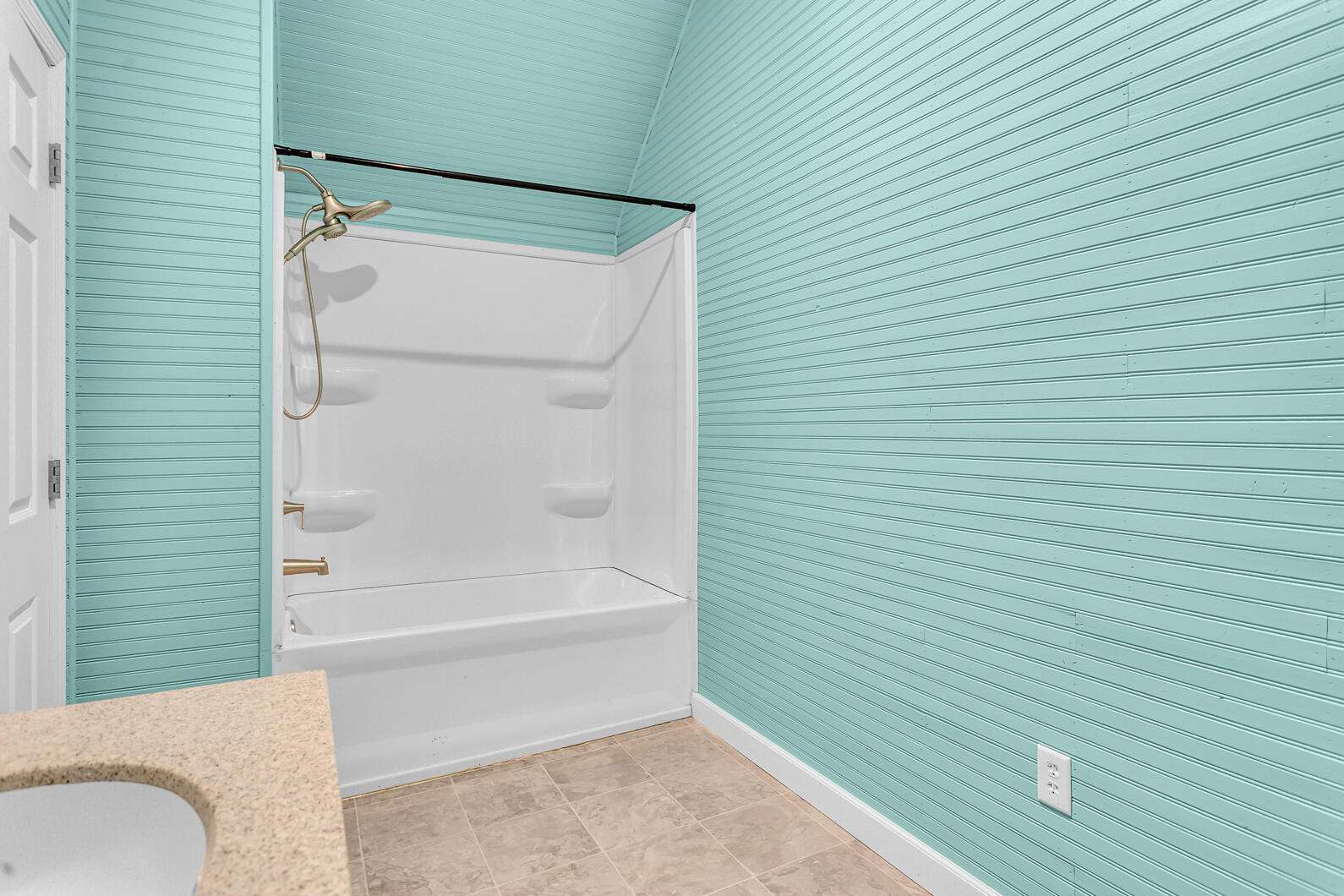 1915 East Ganson Street Jackson, MI 49202 - Photo 25 of 32 0N0A1392