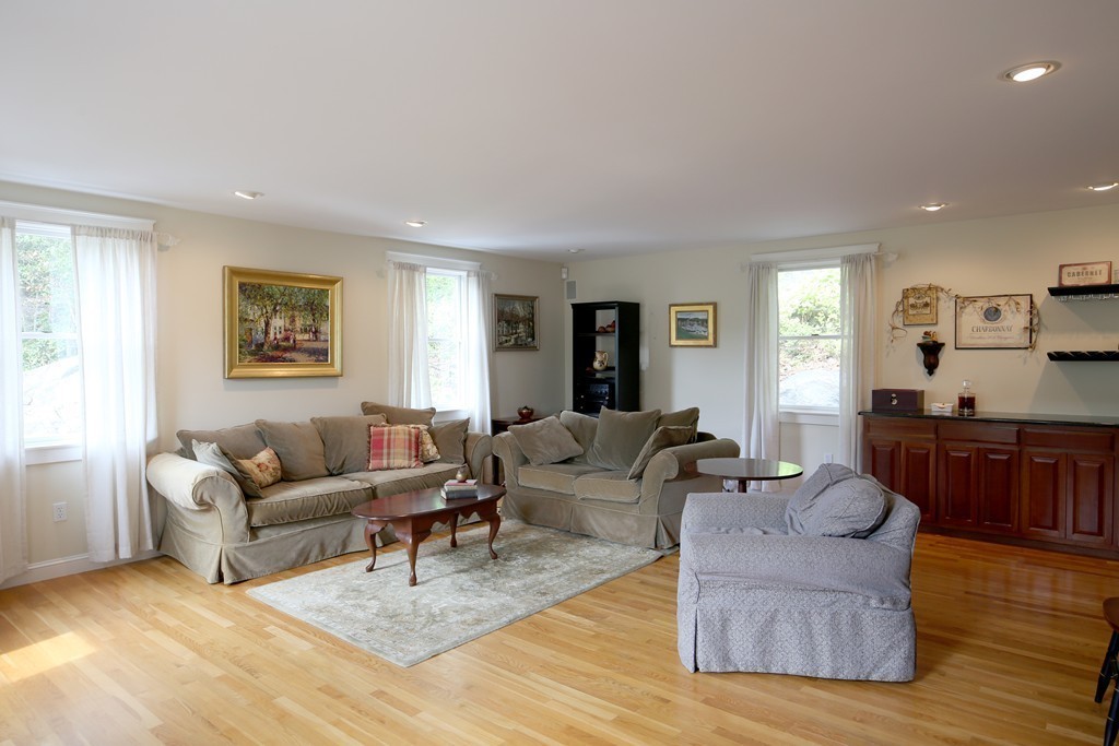 8 Doctors Run Rockport, MA 01966 - Photo 12 of 25