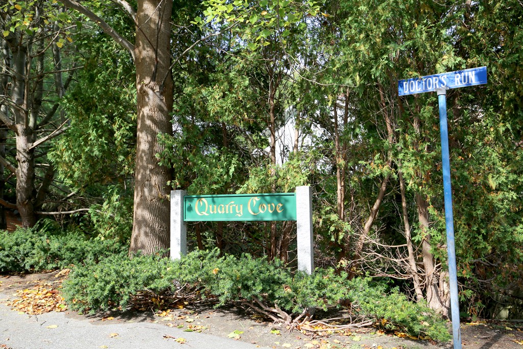 8 Doctors Run Rockport, MA 01966 - Photo 2 of 25