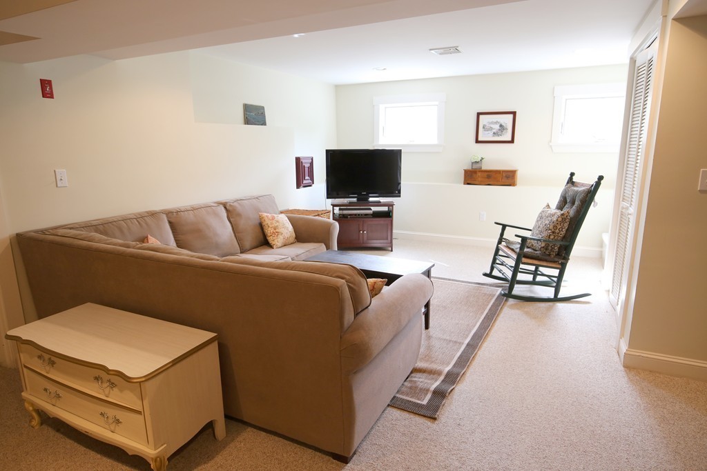 8 Doctors Run Rockport, MA 01966 - Photo 24 of 25