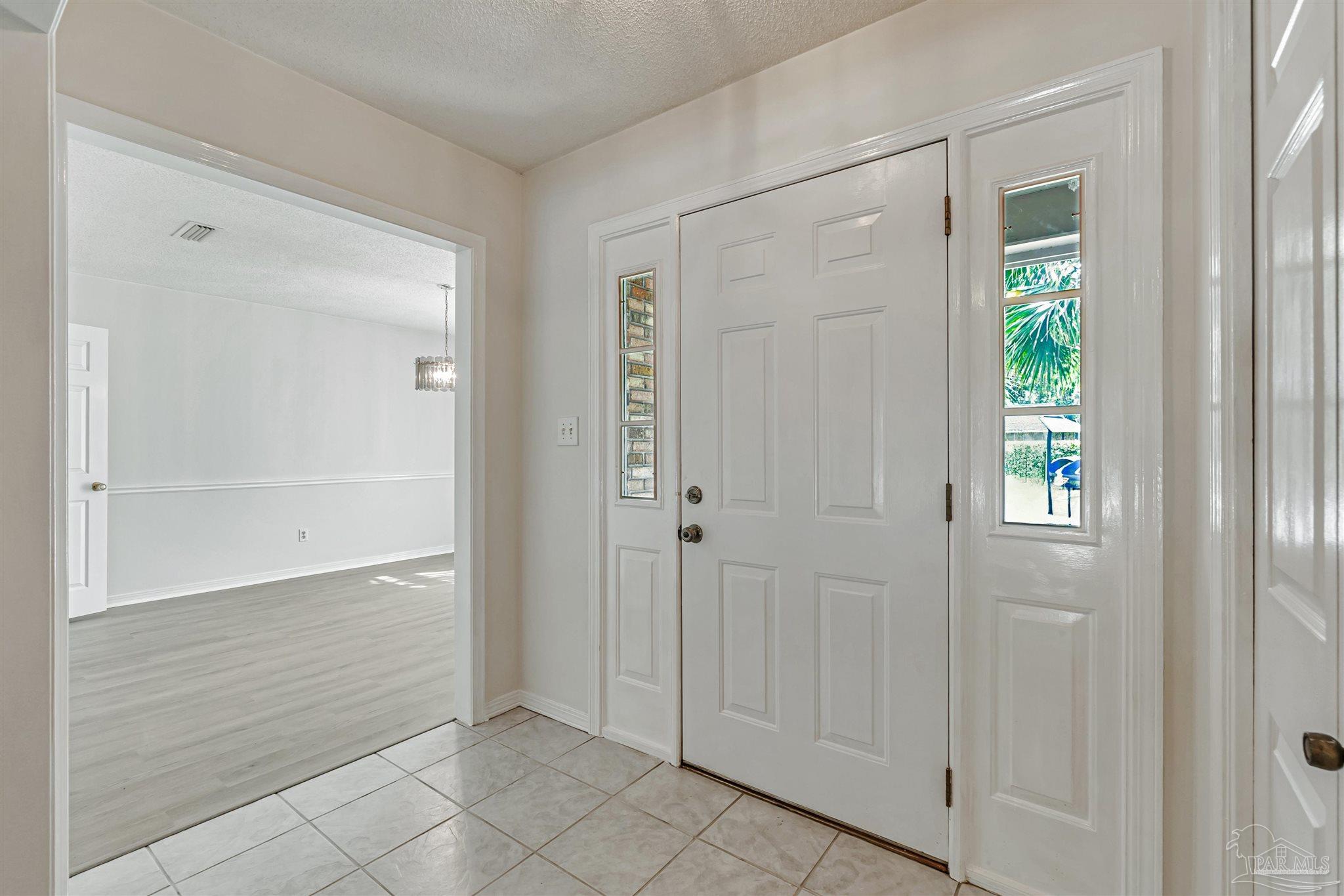 2727 Chickering Road Pensacola, FL 32514 - Photo 4 of 38 Gallery Image 4