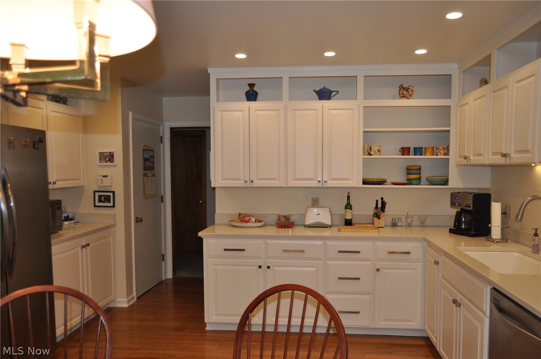 3060 Dresden Road Zanesville, OH 43701 - Photo 7 of 34