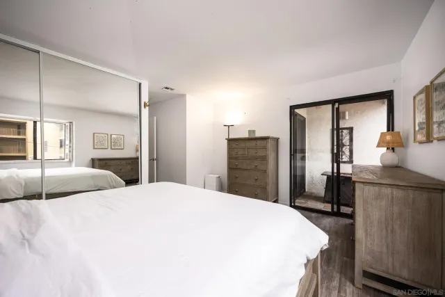 $749,999 | 3568 Front Street, Unit D, San Diego, CA 92103