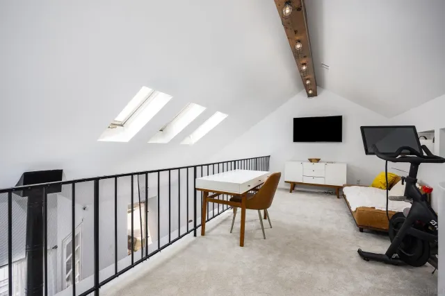 $749,999 | 3568 Front Street, Unit D, San Diego, CA 92103