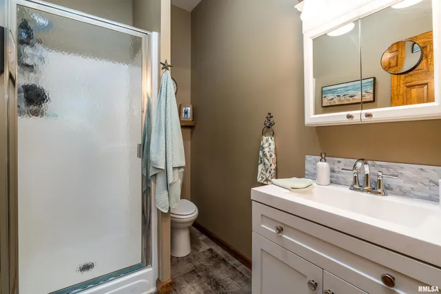 $269,900 | 13414 South Egypt Shores Drive, Creal Springs, IL 62922